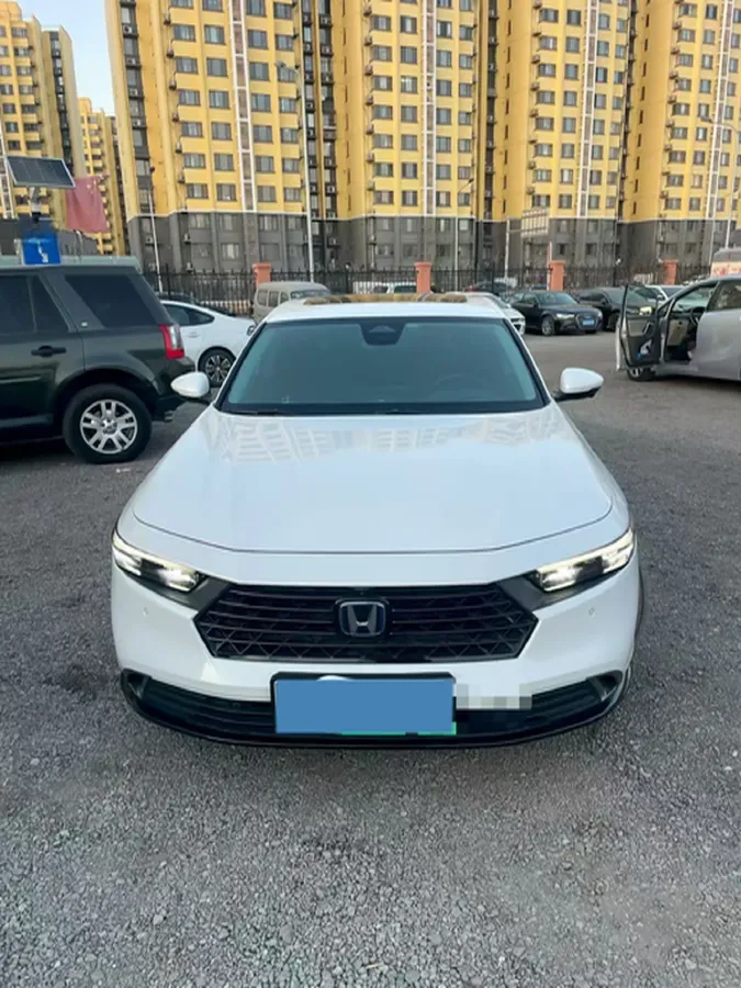 2023 Honda Accord 2.0L 148HP L4 E-CVT PHEV 17.7KWH,autocango,china used car exporter,china ev exporter,chinese used car exporter,chinese used ev exporter