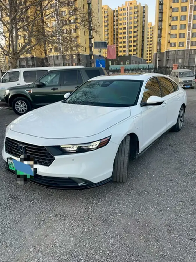 2023 Honda Accord 2.0L 148HP L4 E-CVT PHEV 17.7KWH