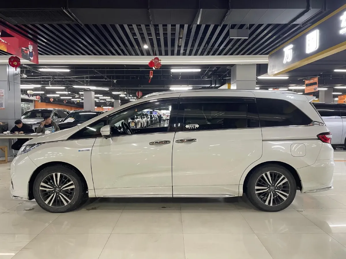 2021 Honda Odyssey 2.0L 146HP L4 E-CVT Hybrid,autocango,china used car exporter,china ev exporter,chinese used car exporter,chinese used ev exporter