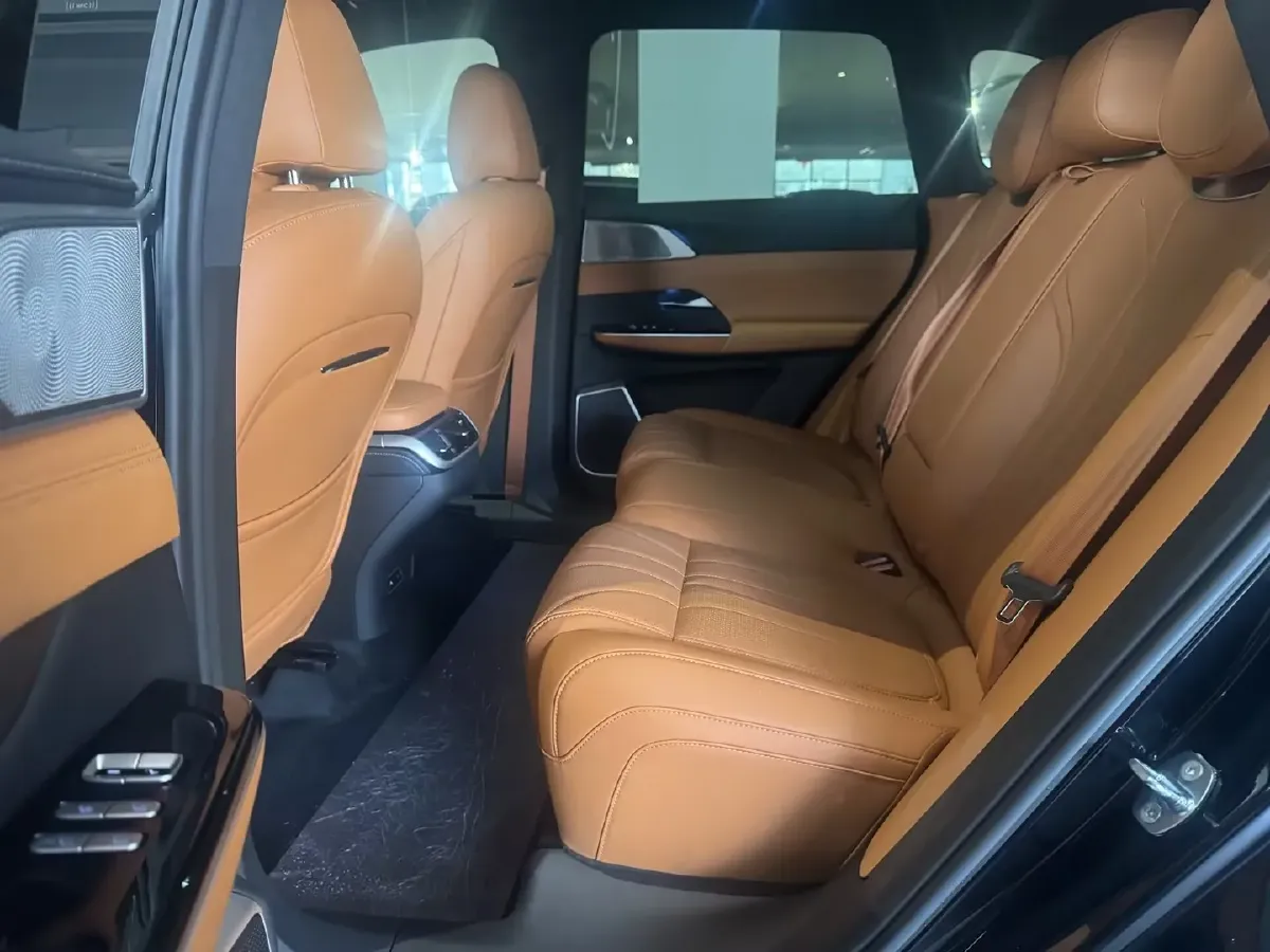 2025 Xpeng G9 BEV 79KWH,autocango,china used car exporter,china ev exporter,chinese used car exporter,chinese used ev exporter