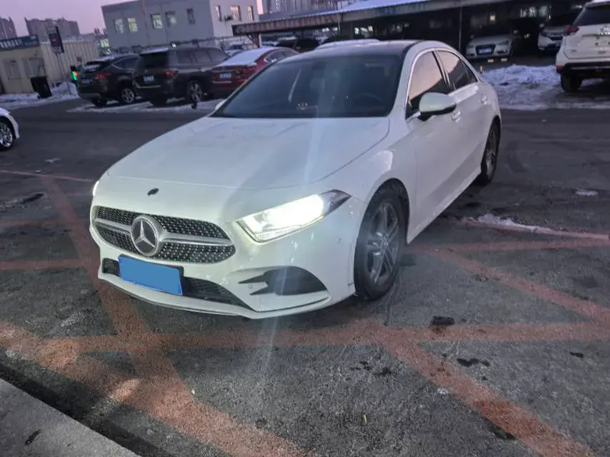 2021 Mercedes-Benz A Class 1.3T 136HP L4 7DCT