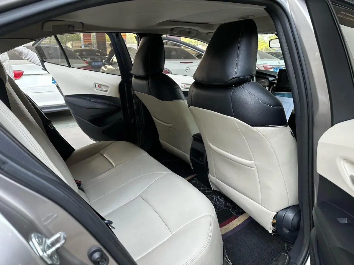 2019 Toyota Corolla 1.2T 116HP L4 CVT,autocango,china used car exporter,china ev exporter,chinese used car exporter,chinese used ev exporter