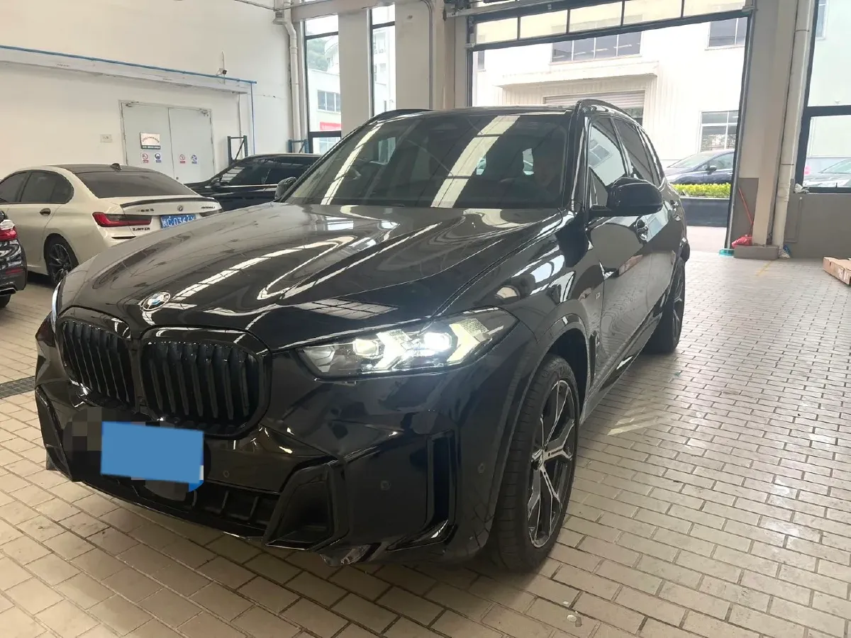 2023 BMW X5 2.0T 258HP L4 8AT,autocango,china used car exporter,china ev exporter,chinese used car exporter,chinese used ev exporter