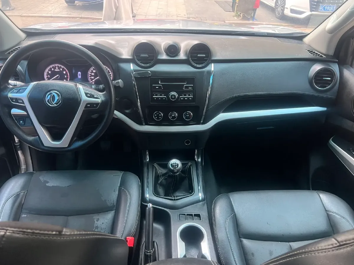 2020 Dongfeng RuiQi 6 2.4L 158HP L4 5MT,autocango,china used car exporter,china ev exporter,chinese used car exporter,chinese used ev exporter