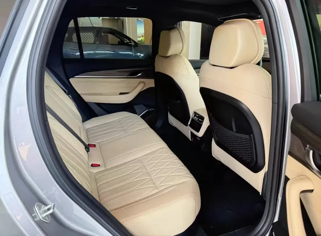 2026 Geely Monjaro 2.0T 272HP L4 8AT,autocango,china used car exporter,china ev exporter,chinese used car exporter,chinese used ev exporter