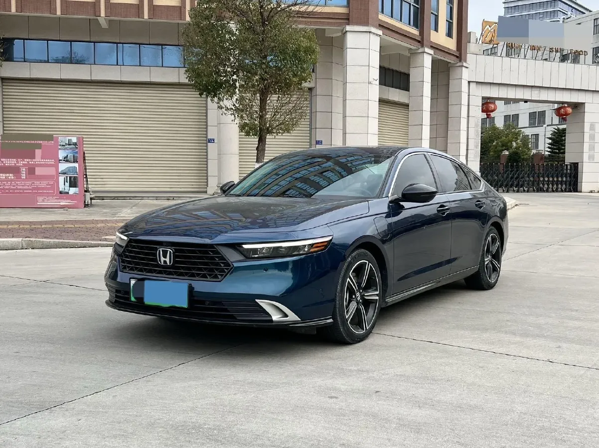2023 Honda Accord 2.0L 148HP L4 E-CVT PHEV 17.7KWH,autocango,china used car exporter,china ev exporter,chinese used car exporter,chinese used ev exporter