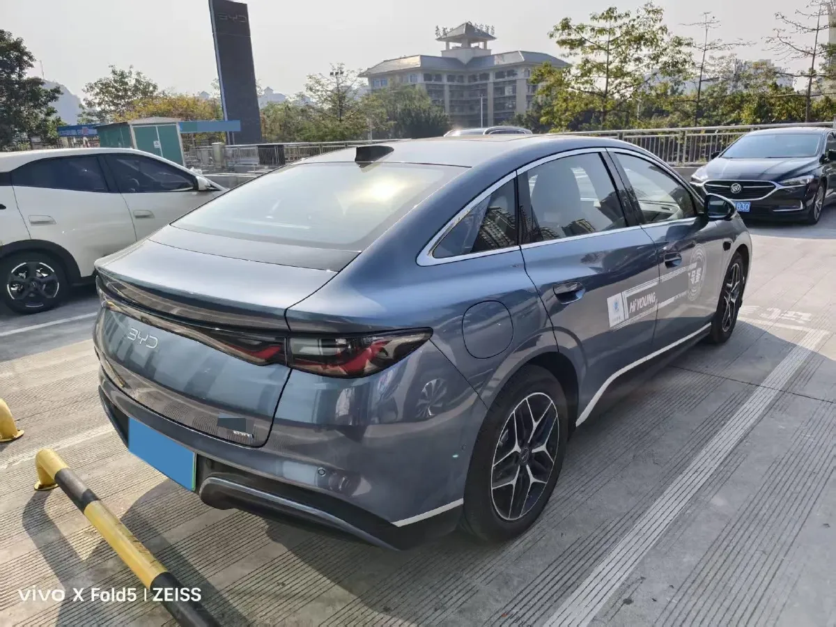 2025 BYD Seal06 BEV,autocango,china used car exporter,china ev exporter,chinese used car exporter,chinese used ev exporter