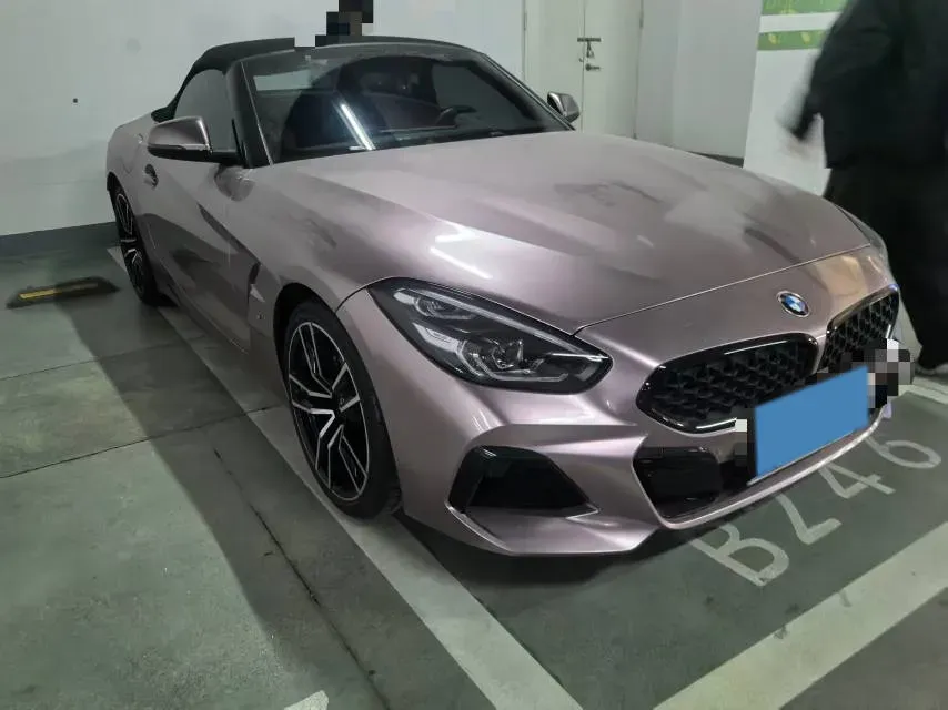 2019 BMW Z4 2.0T 197HP L4 8AT,autocango,china used car exporter,china ev exporter,chinese used car exporter,chinese used ev exporter