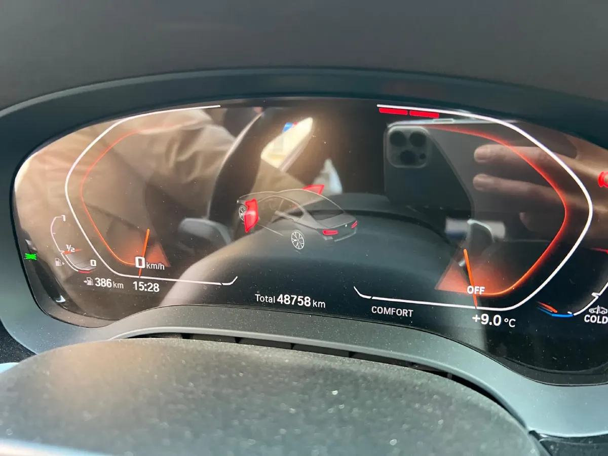 2022 BMW 5 Series 2.0T 252HP L4 8AT,autocango,china used car exporter,china ev exporter,chinese used car exporter,chinese used ev exporter