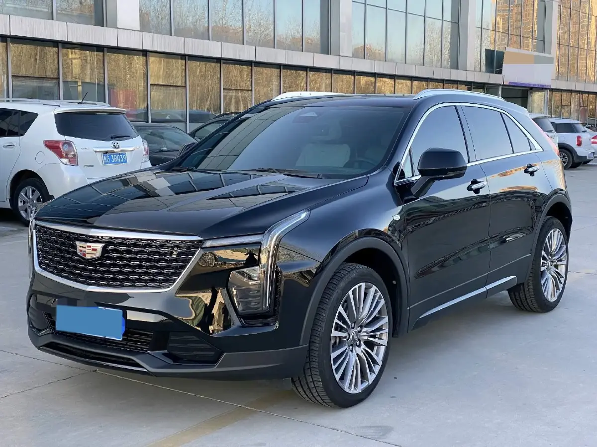 2024 Cadillac XT4 2.0T 237HP L4 9AT