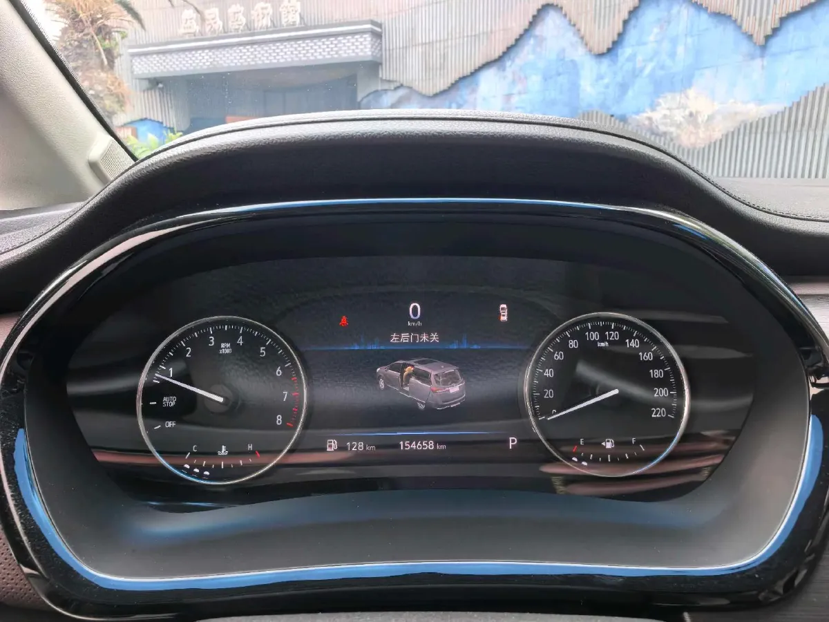 2021 Buick GL8 2.0T 237HP L4 9AT,autocango,china used car exporter,china ev exporter,chinese used car exporter,chinese used ev exporter