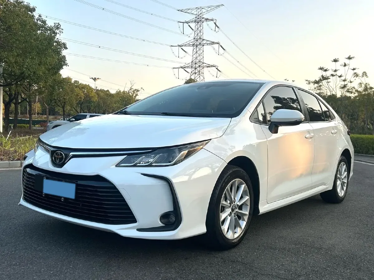 2022 Toyota Corolla 1.2T 116HP L4 CVT,autocango,china used car exporter,china ev exporter,chinese used car exporter,chinese used ev exporter