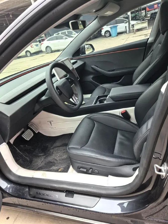 2025 Tesla Model 3 BEV 62.5KWH,autocango,china used car exporter,china ev exporter,chinese used car exporter,chinese used ev exporter