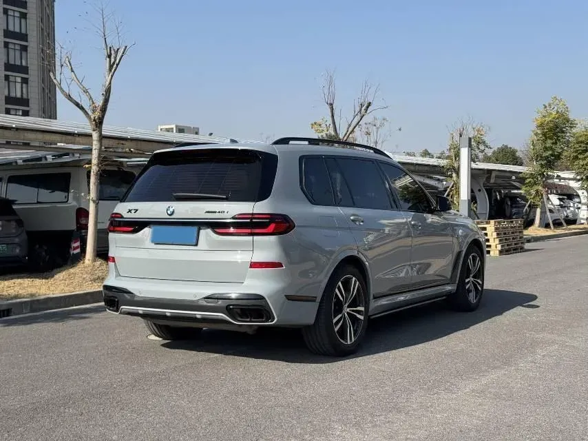 2023 BMW X7 3.0T 381HP L6 8AT,autocango,china used car exporter,china ev exporter,chinese used car exporter,chinese used ev exporter