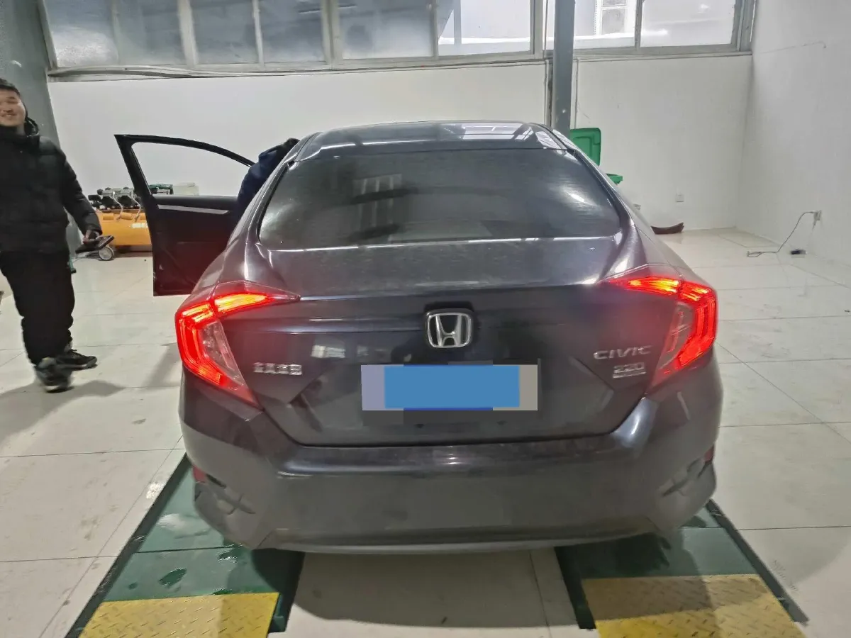 2019 Honda Civic 1.5T 177HP L4 CVT,autocango,china used car exporter,china ev exporter,chinese used car exporter,chinese used ev exporter