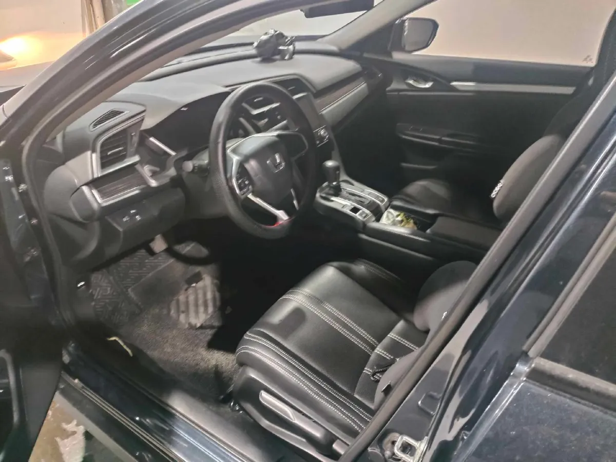 2019 Honda Civic 1.5T 177HP L4 CVT,autocango,china used car exporter,china ev exporter,chinese used car exporter,chinese used ev exporter