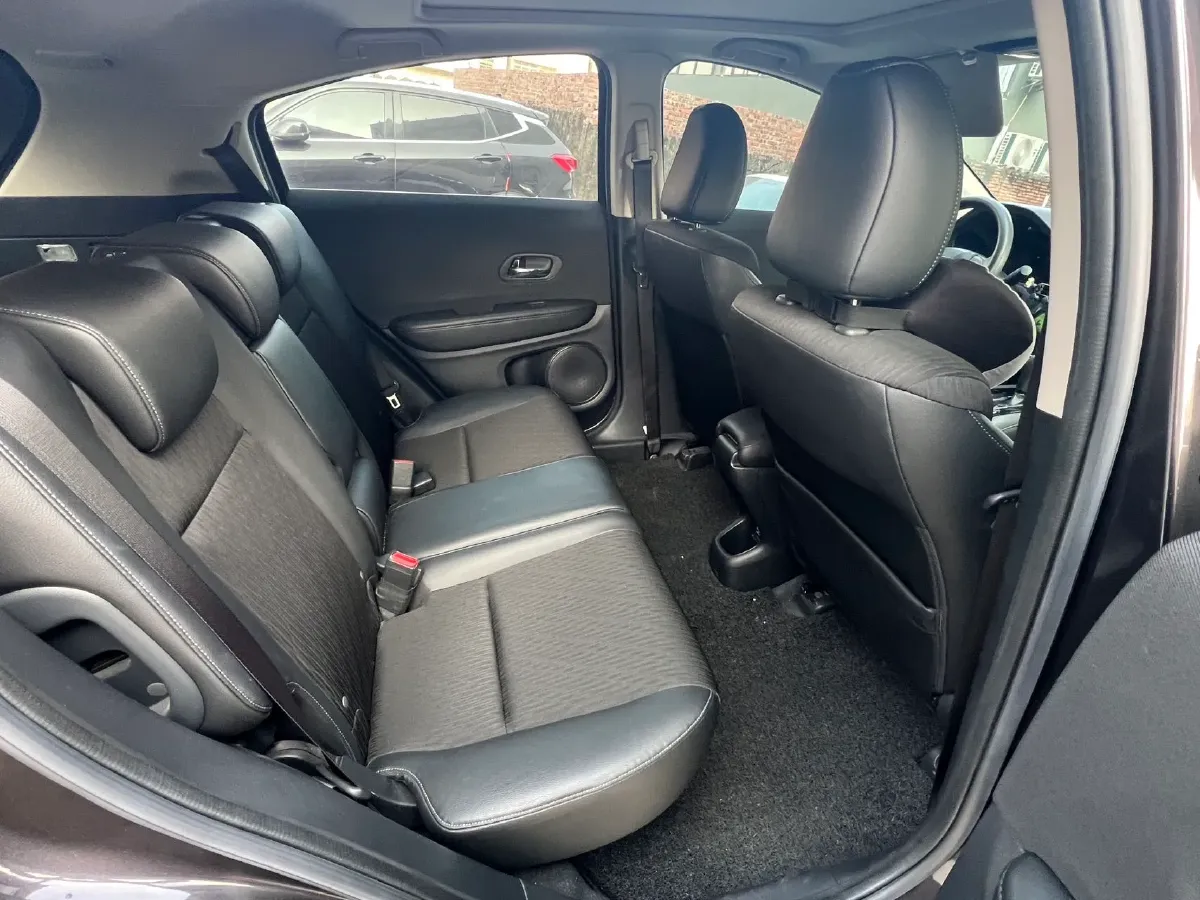 2022 Honda Vezel 1.5L 131HP L4 CVT,autocango,china used car exporter,china ev exporter,chinese used car exporter,chinese used ev exporter