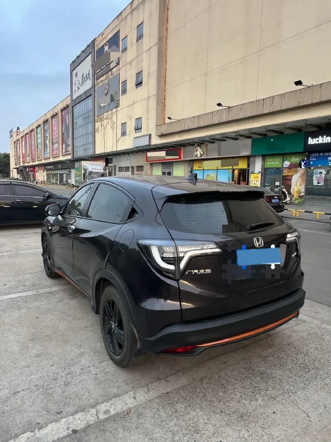 2022 Honda Vezel 1.5L 131HP L4 CVT,autocango,china used car exporter,china ev exporter,chinese used car exporter,chinese used ev exporter