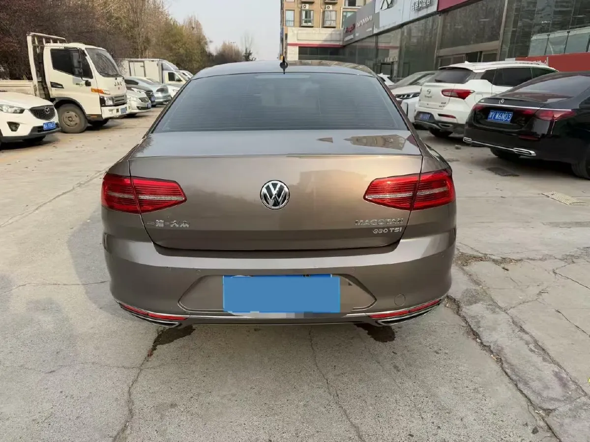 2019 Volkswagen Magotan 2.0T 186HP L4 7DCT,autocango,china used car exporter,china ev exporter,chinese used car exporter,chinese used ev exporter