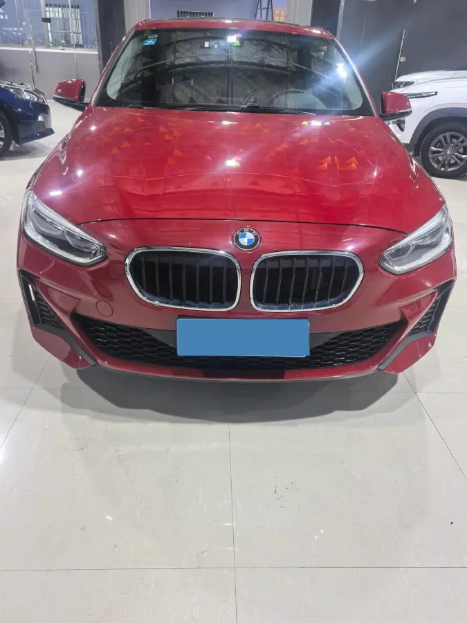 2020 BMW 1 Series 2.0T 192HP L4 7DCT,autocango,china used car exporter,china ev exporter,chinese used car exporter,chinese used ev exporter