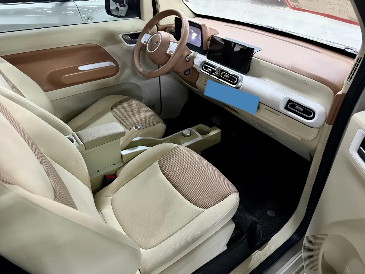 2024 WuLing HongGuang MINI EV BEV 17.3KWH,autocango,china used car exporter,china ev exporter,chinese used car exporter,chinese used ev exporter