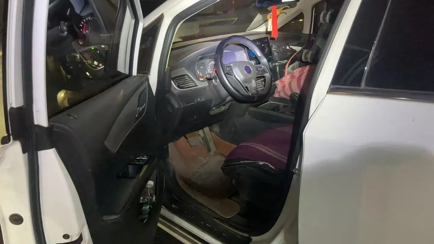 2021 BYD Song MAX 1.5T 160HP L4 6DCT,autocango,china used car exporter,china ev exporter,chinese used car exporter,chinese used ev exporter