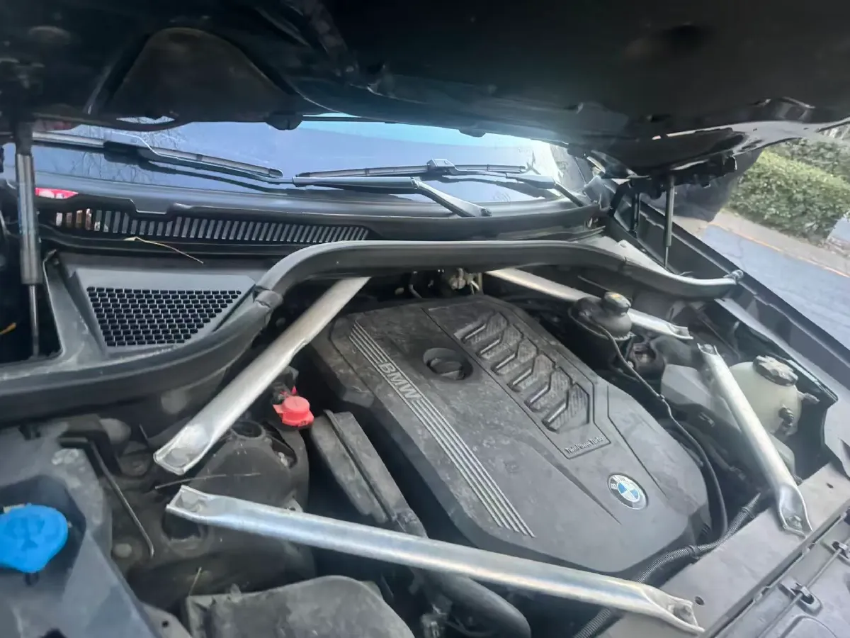 2020 BMW X7 3.0T 340HP L6 8AT,autocango,china used car exporter,china ev exporter,chinese used car exporter,chinese used ev exporter