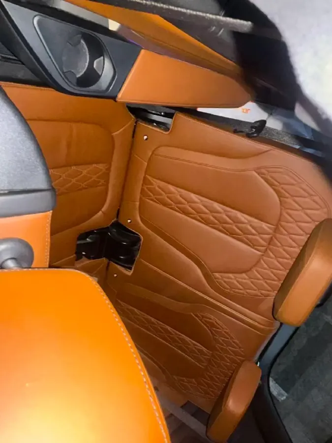 2020 BMW X7 3.0T 340HP L6 8AT,autocango,china used car exporter,china ev exporter,chinese used car exporter,chinese used ev exporter