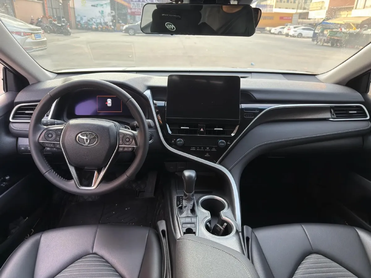 2023 Toyota Camry 2.5L 207HP L4 8AT,autocango,china used car exporter,china ev exporter,chinese used car exporter,chinese used ev exporter