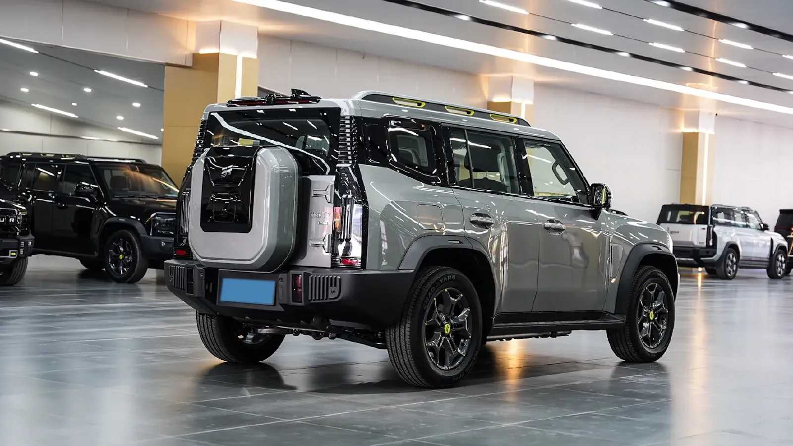 2024 Jetour ShanHai TravellerC-DM 1.5T 156HP L4 3DHT PHEV 26.7KWH,autocango,china used car exporter,china ev exporter,chinese used car exporter,chinese used ev exporter