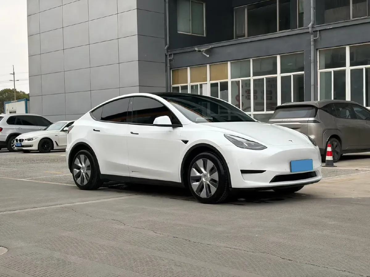 2022 Tesla Model Y BEV 60KWH,autocango,china used car exporter,china ev exporter,chinese used car exporter,chinese used ev exporter