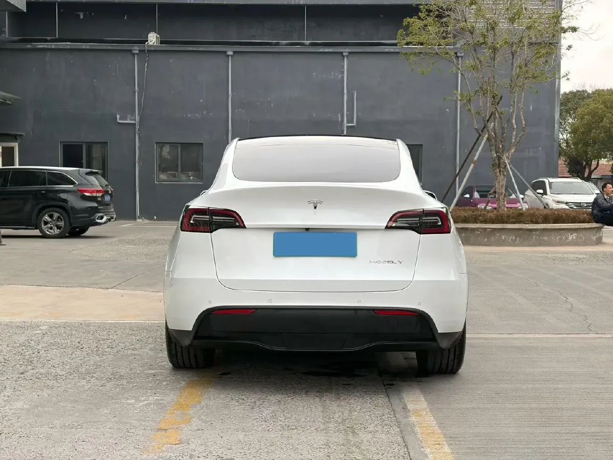 2022 Tesla Model Y BEV 60KWH,autocango,china used car exporter,china ev exporter,chinese used car exporter,chinese used ev exporter