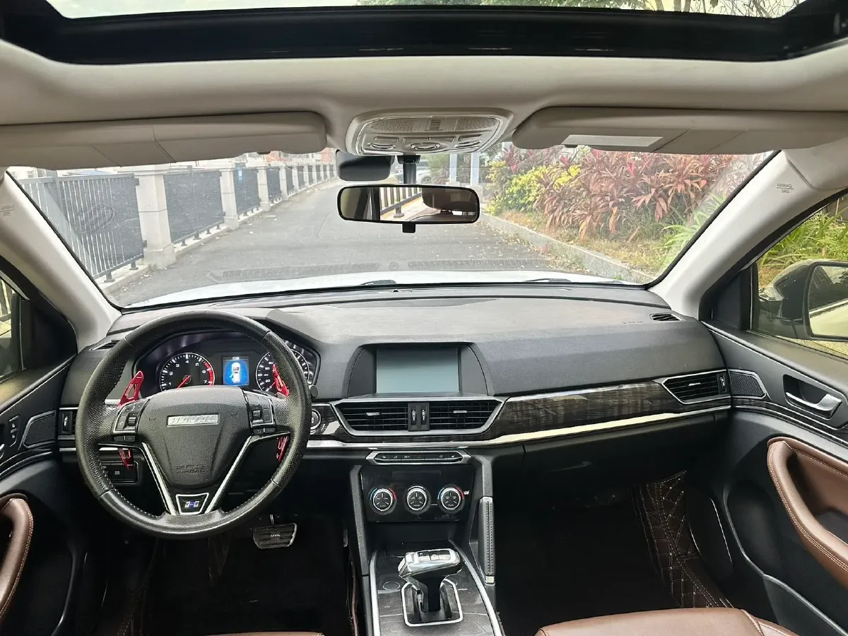2018 Haval H6 1.5T 150HP L4 7DCT,autocango,china used car exporter,china ev exporter,chinese used car exporter,chinese used ev exporter