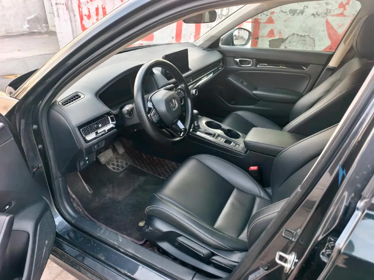 2023 Honda Civic 1.5T 182HP L4 CVT,autocango,china used car exporter,china ev exporter,chinese used car exporter,chinese used ev exporter