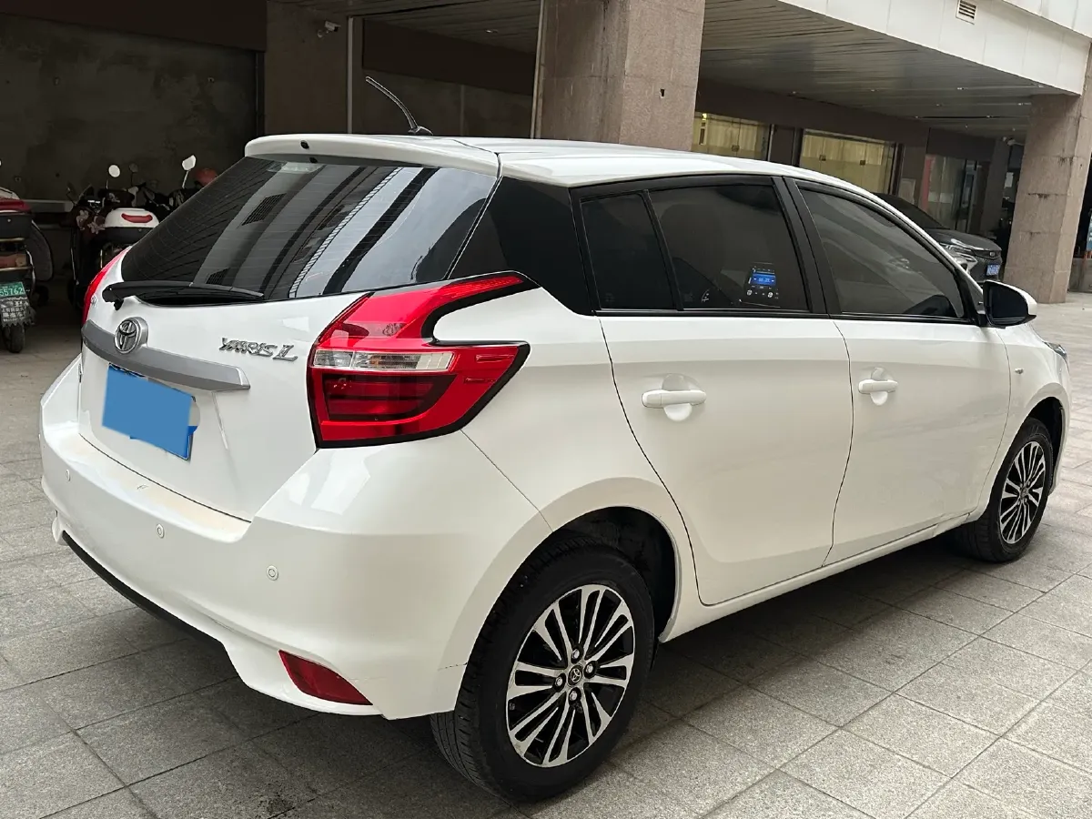 2022 Toyota Yaris L 1.5L 112HP L4 CVT,autocango,china used car exporter,china ev exporter,chinese used car exporter,chinese used ev exporter