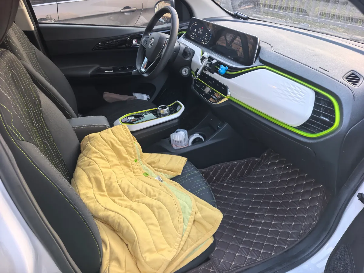 2020 ChangAn BenBen E-Star BEV 32.2KWH,autocango,china used car exporter,china ev exporter,chinese used car exporter,chinese used ev exporter