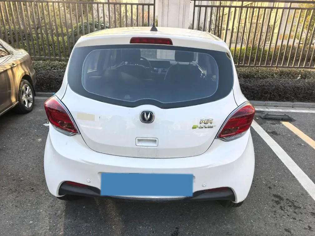 2020 ChangAn BenBen E-Star BEV 32.2KWH,autocango,china used car exporter,china ev exporter,chinese used car exporter,chinese used ev exporter