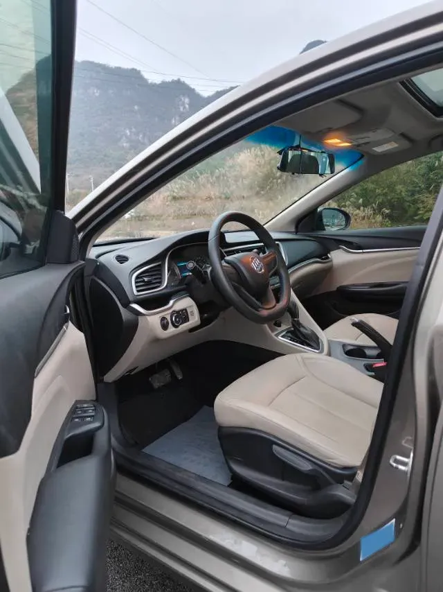 2020 Buick Encore 1.0T 125HP L3 6AT,autocango,china used car exporter,china ev exporter,chinese used car exporter,chinese used ev exporter