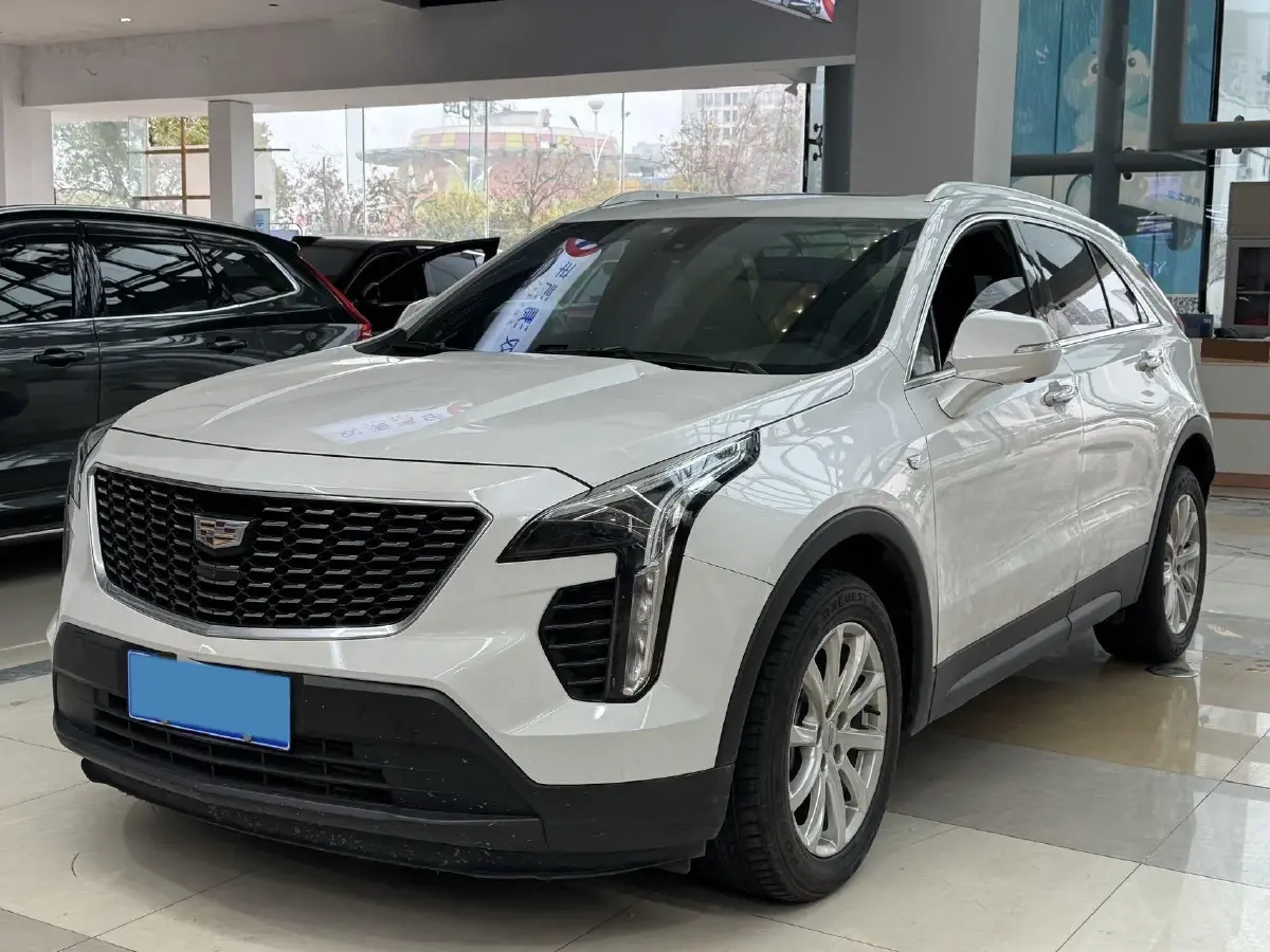 2021 Cadillac XT4 2.0T 237HP L4 9AT