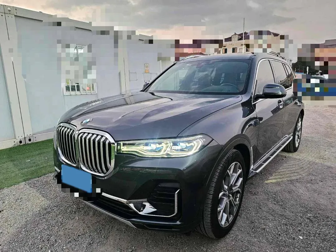 2020 BMW X7 3.0T 340HP L6 8AT,autocango,china used car exporter,china ev exporter,chinese used car exporter,chinese used ev exporter