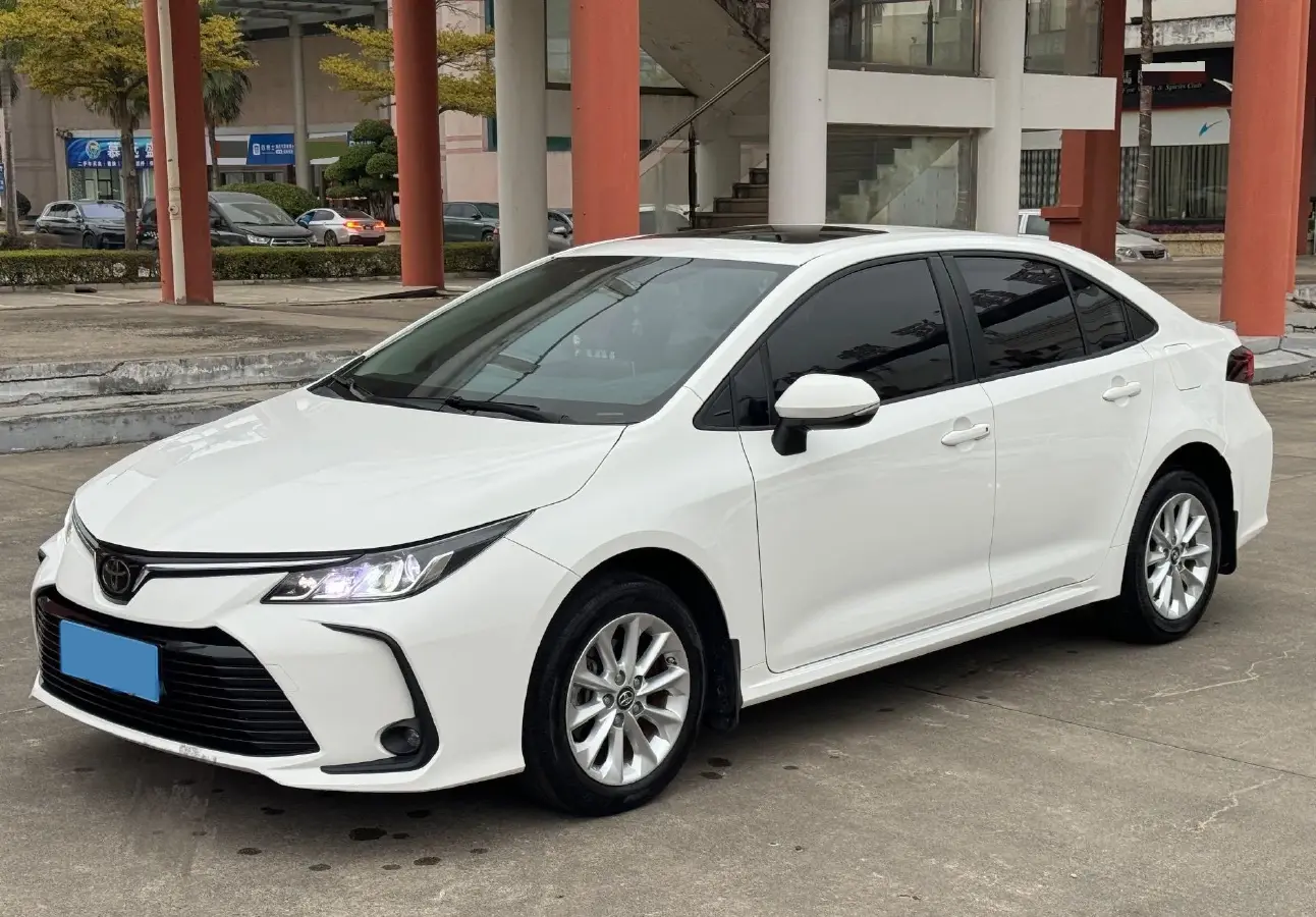 2021 Toyota Corolla 1.2T 116HP L4 CVT