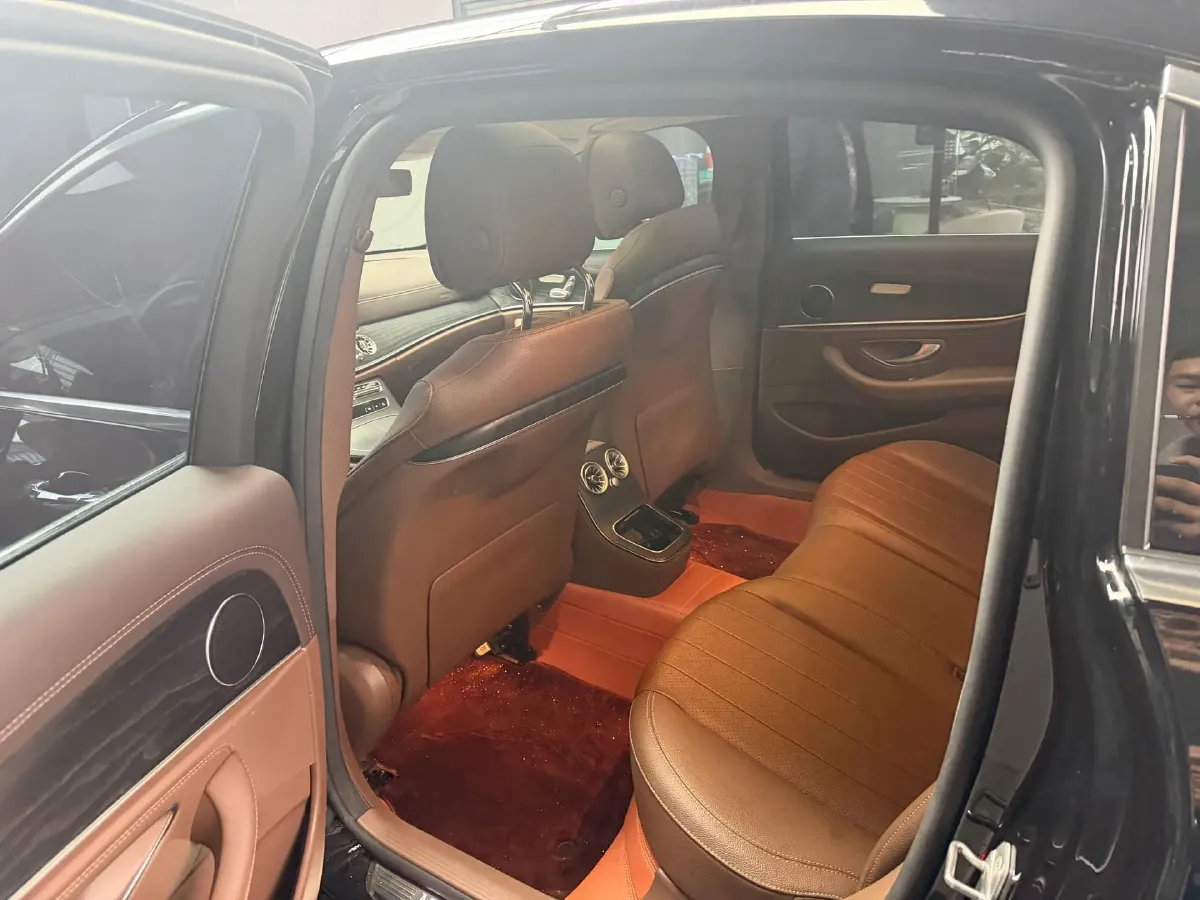 2022 Mercedes-Benz GLC Class 2.0T 258HP L4 9AT,autocango,china used car exporter,china ev exporter,chinese used car exporter,chinese used ev exporter