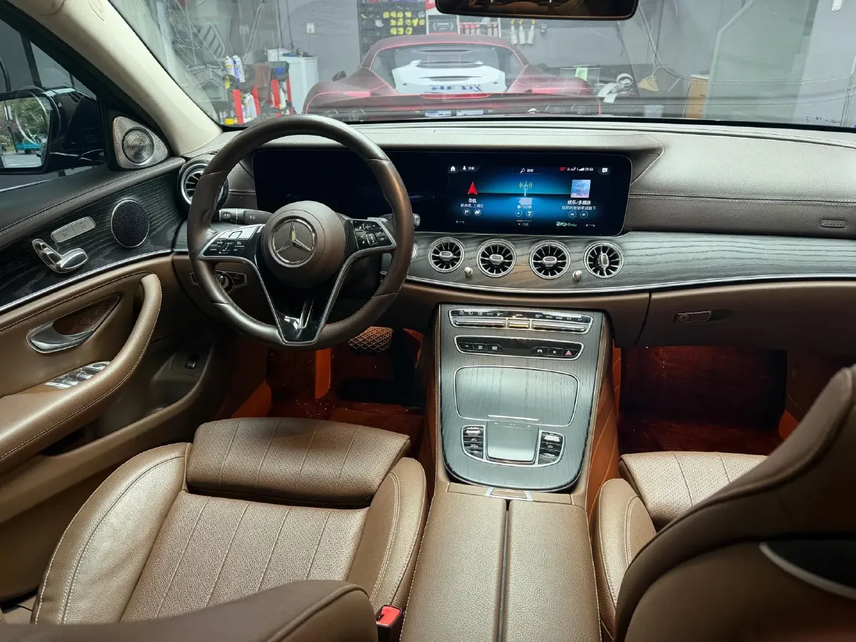 2022 Mercedes-Benz GLC Class 2.0T 258HP L4 9AT,autocango,china used car exporter,china ev exporter,chinese used car exporter,chinese used ev exporter