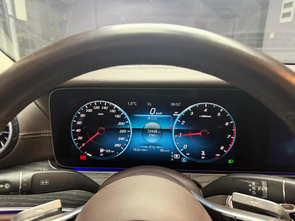 2022 Mercedes-Benz GLC Class 2.0T 258HP L4 9AT,autocango,china used car exporter,china ev exporter,chinese used car exporter,chinese used ev exporter