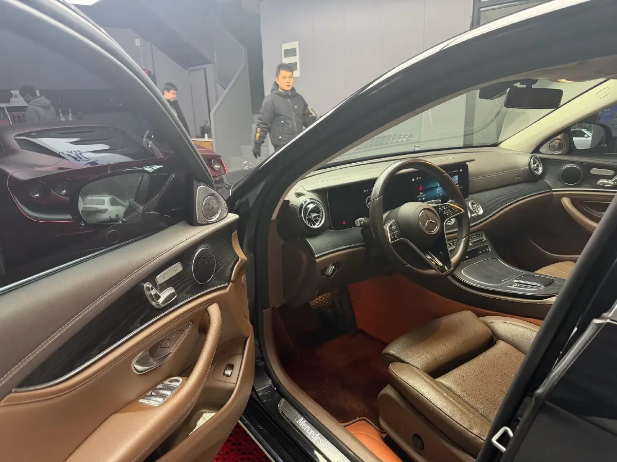 2022 Mercedes-Benz GLC Class 2.0T 258HP L4 9AT,autocango,china used car exporter,china ev exporter,chinese used car exporter,chinese used ev exporter