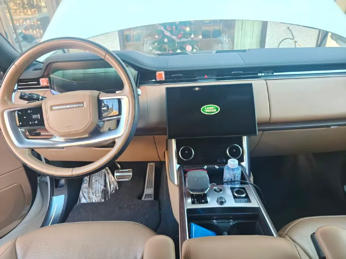 2023 Land Rover Range Rover 3.0T 400HP L6 8AT,autocango,china used car exporter,china ev exporter,chinese used car exporter,chinese used ev exporter