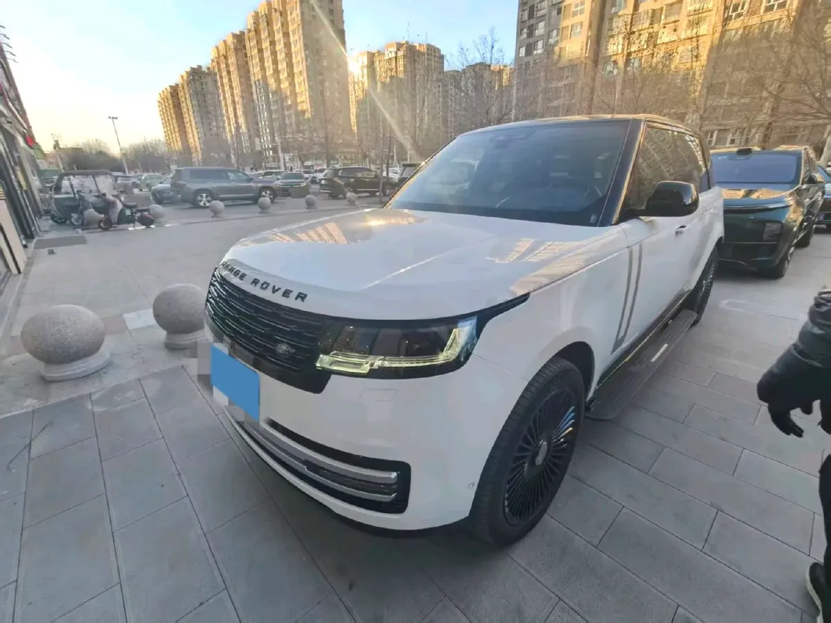 2023 Land Rover Range Rover 3.0T 400HP L6 8AT,autocango,china used car exporter,china ev exporter,chinese used car exporter,chinese used ev exporter