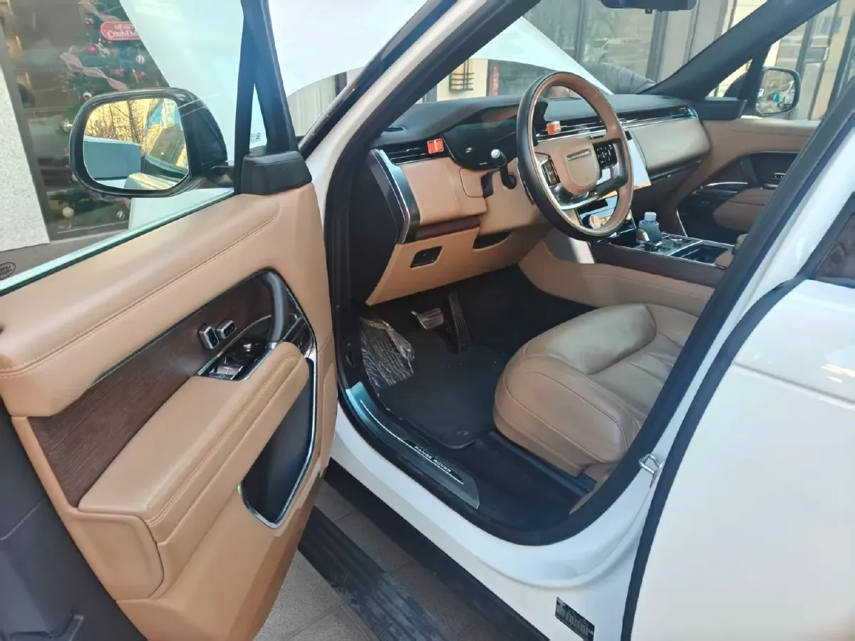 2023 Land Rover Range Rover 3.0T 400HP L6 8AT,autocango,china used car exporter,china ev exporter,chinese used car exporter,chinese used ev exporter
