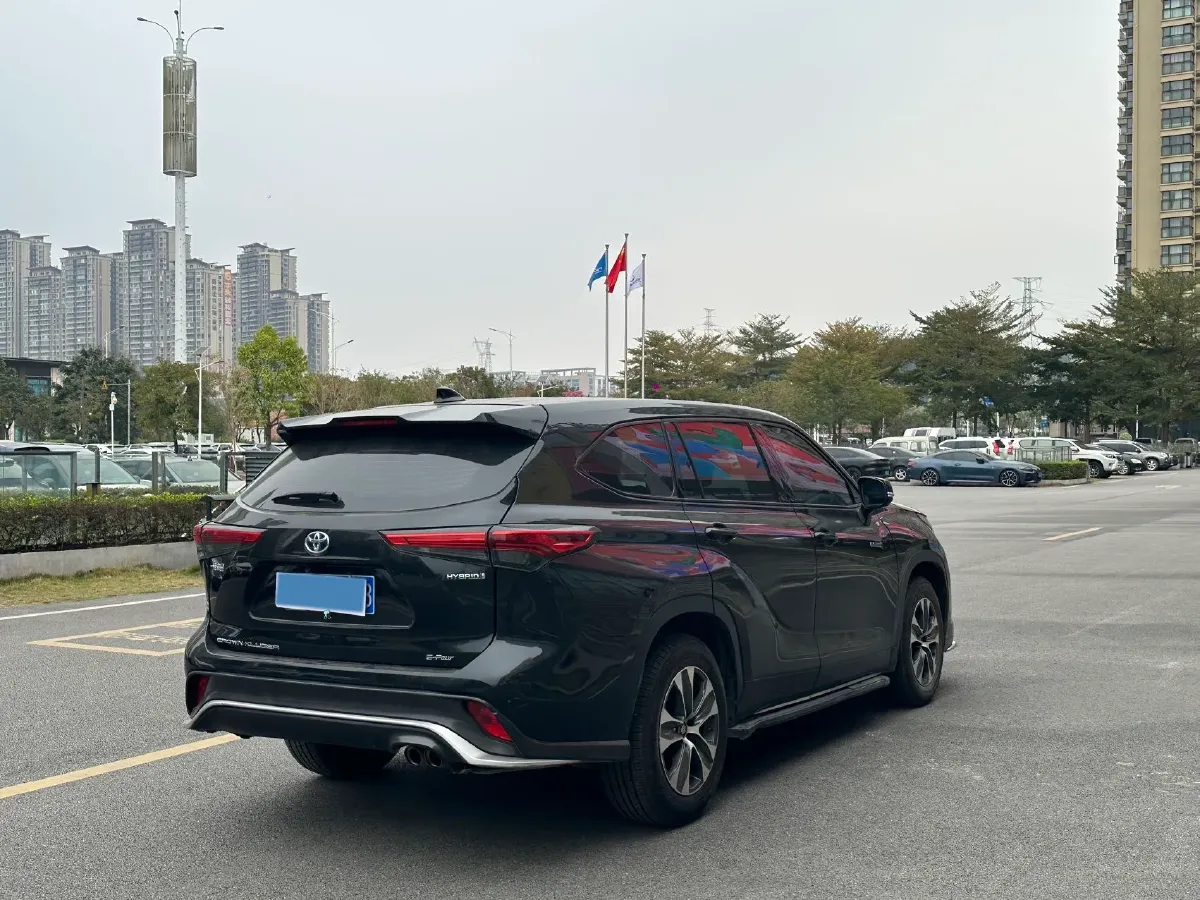 2022 Toyota Crown Kluger 2.5L 192HP L4 E-CVT Hybrid,autocango,china used car exporter,china ev exporter,chinese used car exporter,chinese used ev exporter