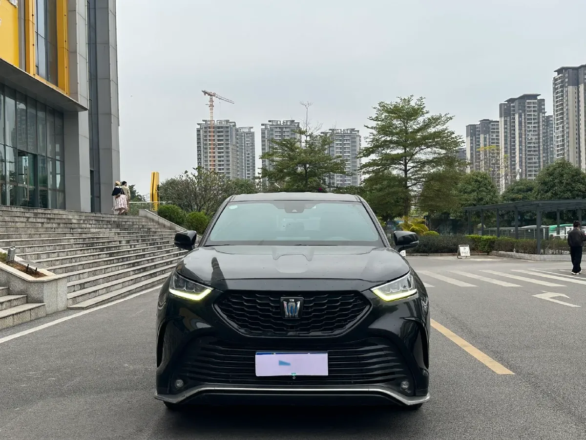 2022 Toyota Crown Kluger 2.5L 192HP L4 E-CVT Hybrid,autocango,china used car exporter,china ev exporter,chinese used car exporter,chinese used ev exporter